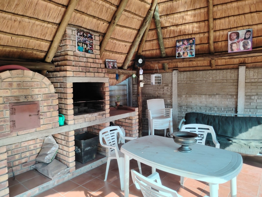 3 Bedroom Property for Sale in Bodorp North West